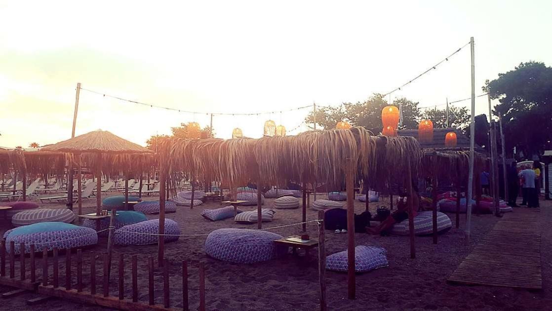 Alianthos Beach Apartment Vári Extérieur photo