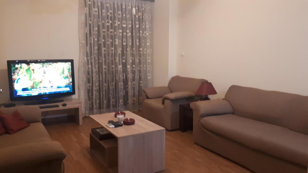 Alianthos Beach Apartment Vári Extérieur photo